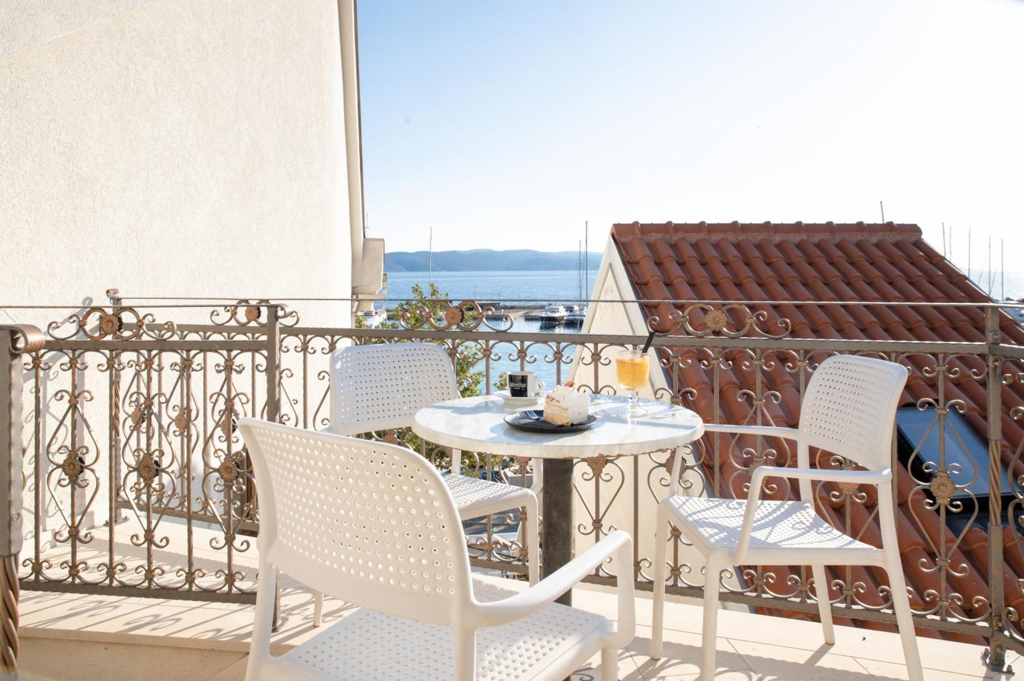 Bed & Breakfast Portun In The Center Башка-Вода Экстерьер фото